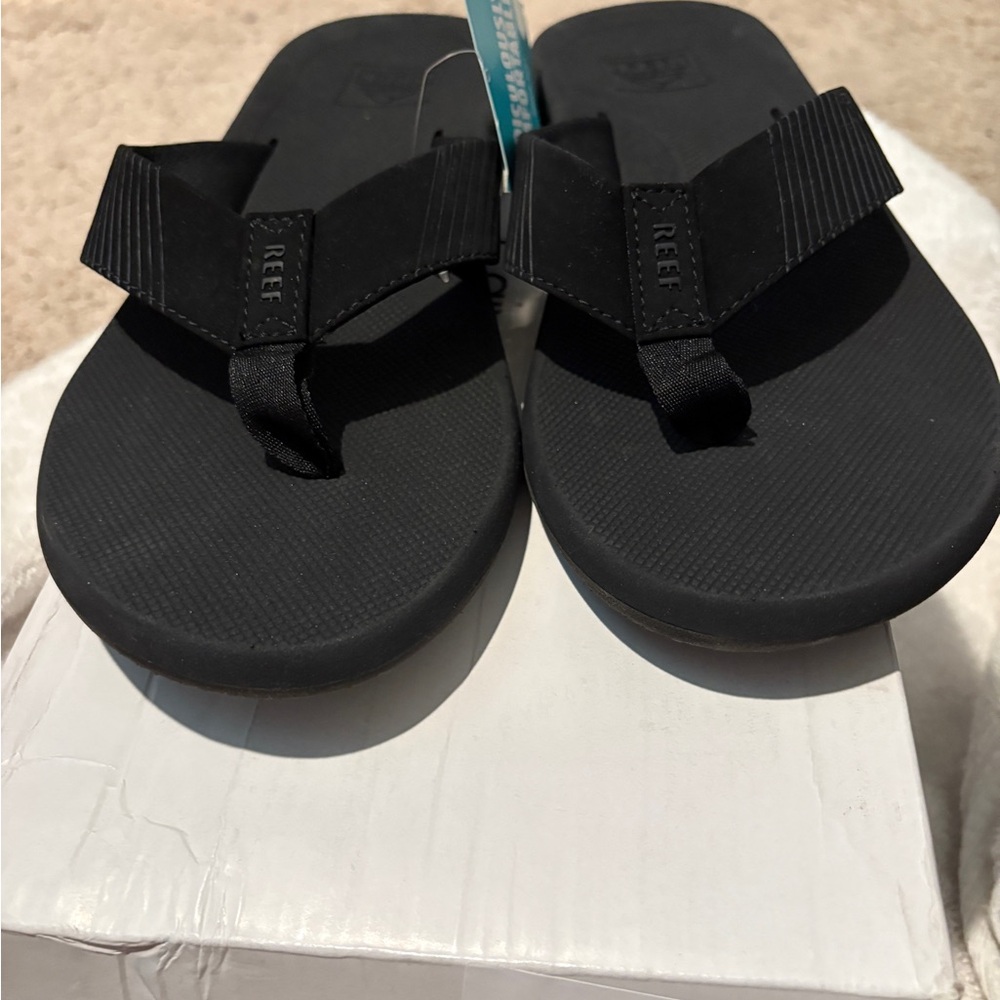 Reef Phantom II Classic Black Sandals